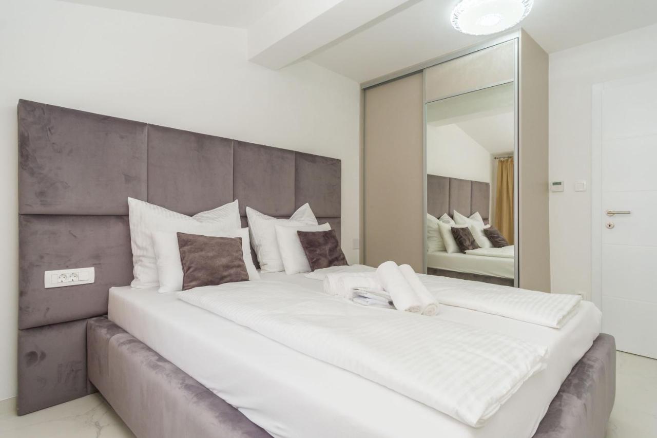 Apartmani Simi - The Sun Crikvenica Eksteriør billede