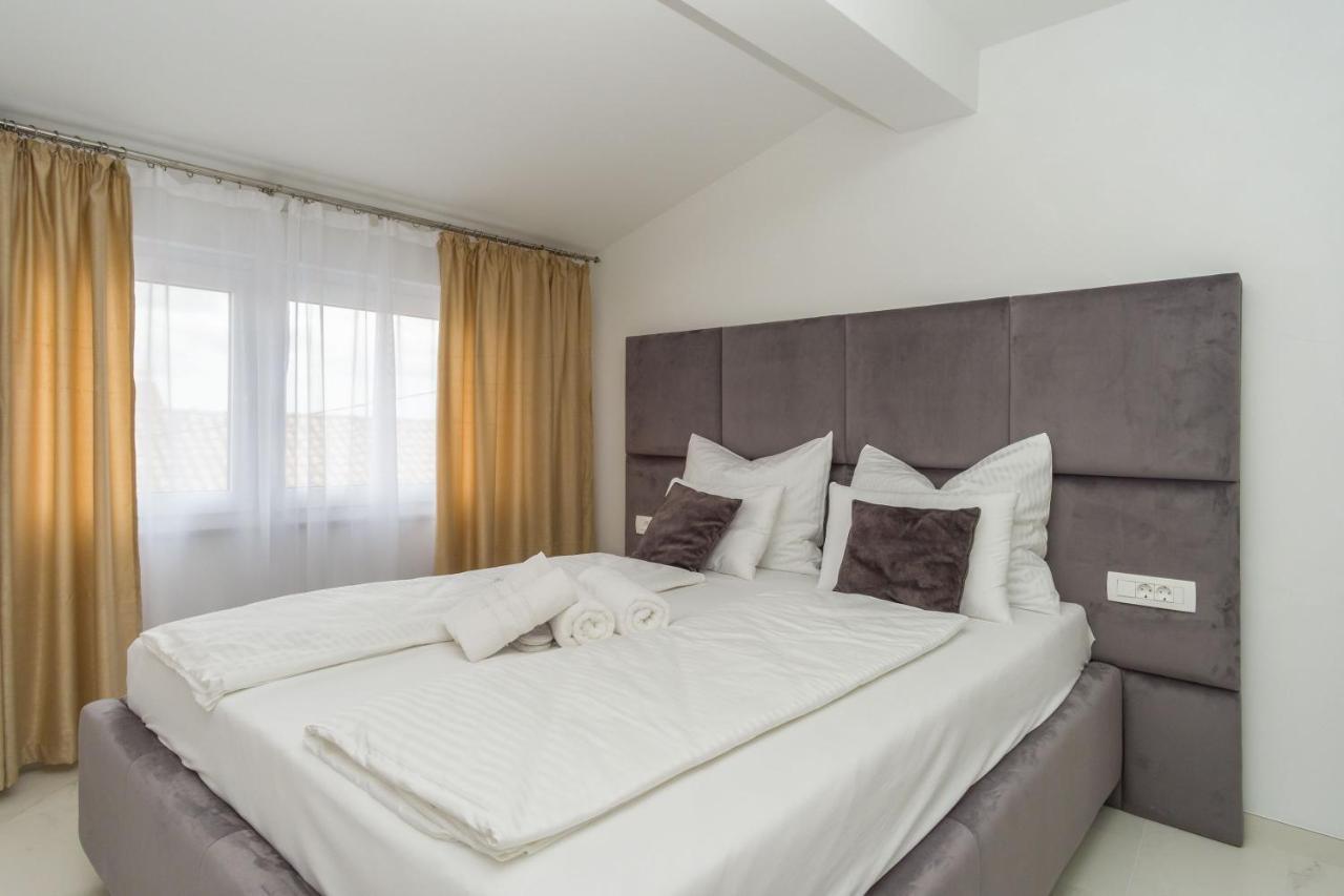 Apartmani Simi - The Sun Crikvenica Eksteriør billede